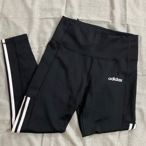 2/$8 👔 Adidas Leggings
